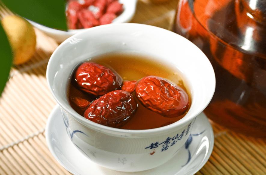 冬天养生茶老人可以喝吗