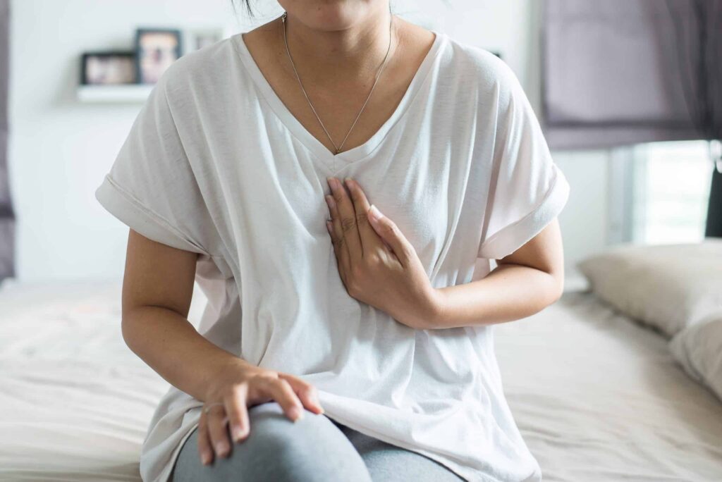 老年人经常打嗝怎么办